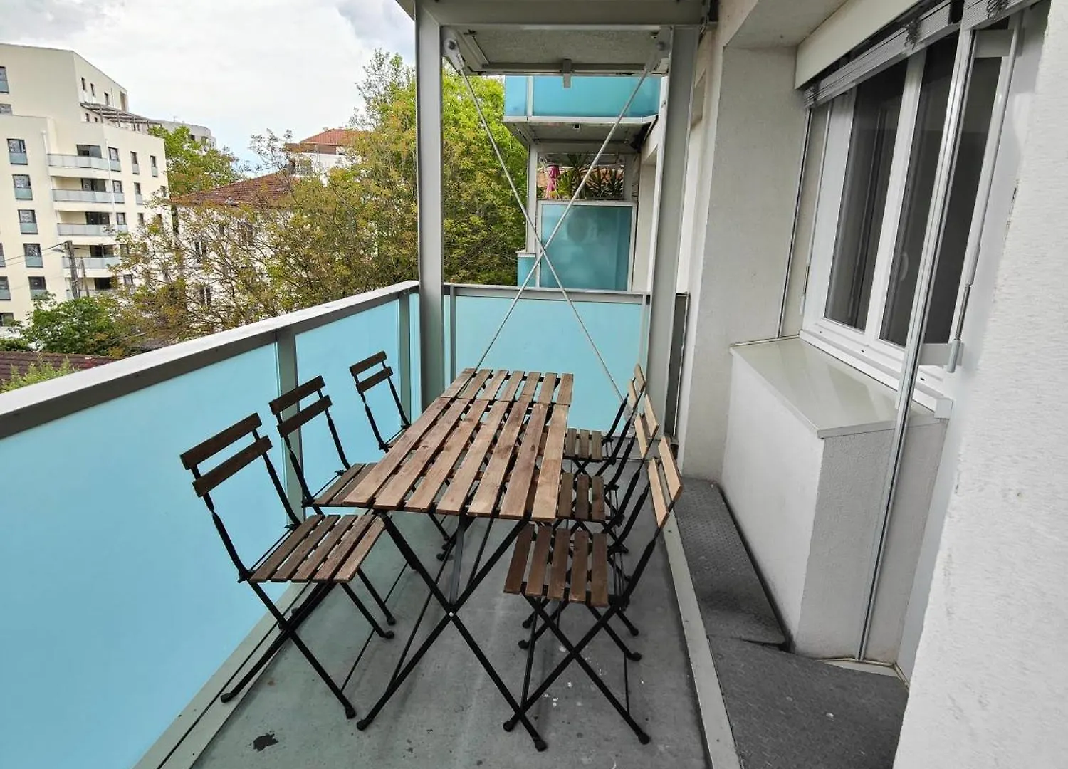 Apartment Appartement T4 Avec Terrasse Et Parking Villeurbanne