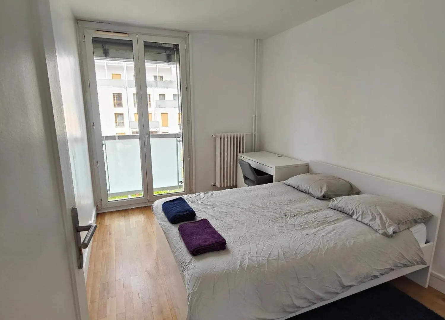 Appartement T4 Avec Terrasse Et Parking Villeurbanne 0*,  France